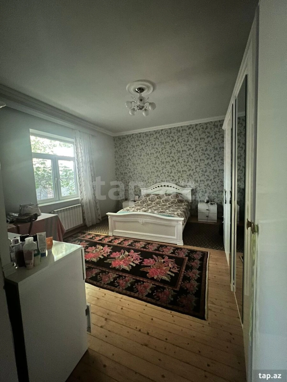 Satılır 5 otaqlı həyət evi 155 m²