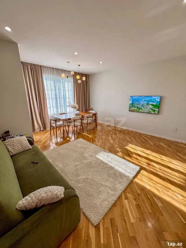 Satılır 2 otaqlı yeni tikili 95 m²