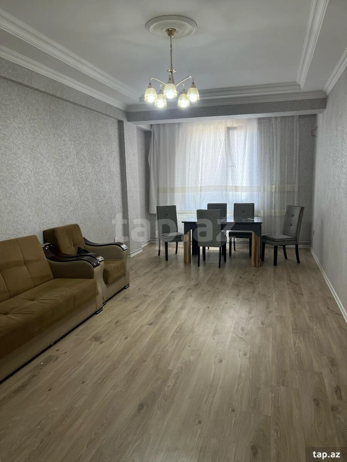 Satılır 2 otaqlı yeni tikili 70 m²