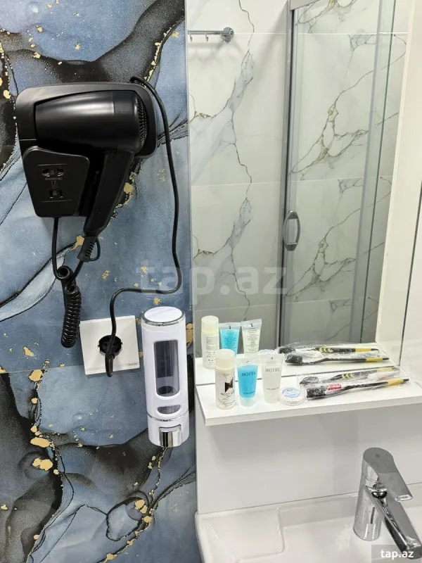 Kirayə verilir 1 otaqlı yeni tikili 55 m²