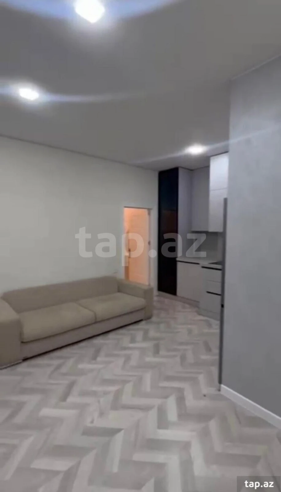 Satılır 3 otaqlı yeni tikili 86 m²