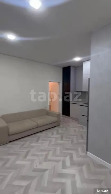 Satılır 3 otaqlı yeni tikili 86 m²
