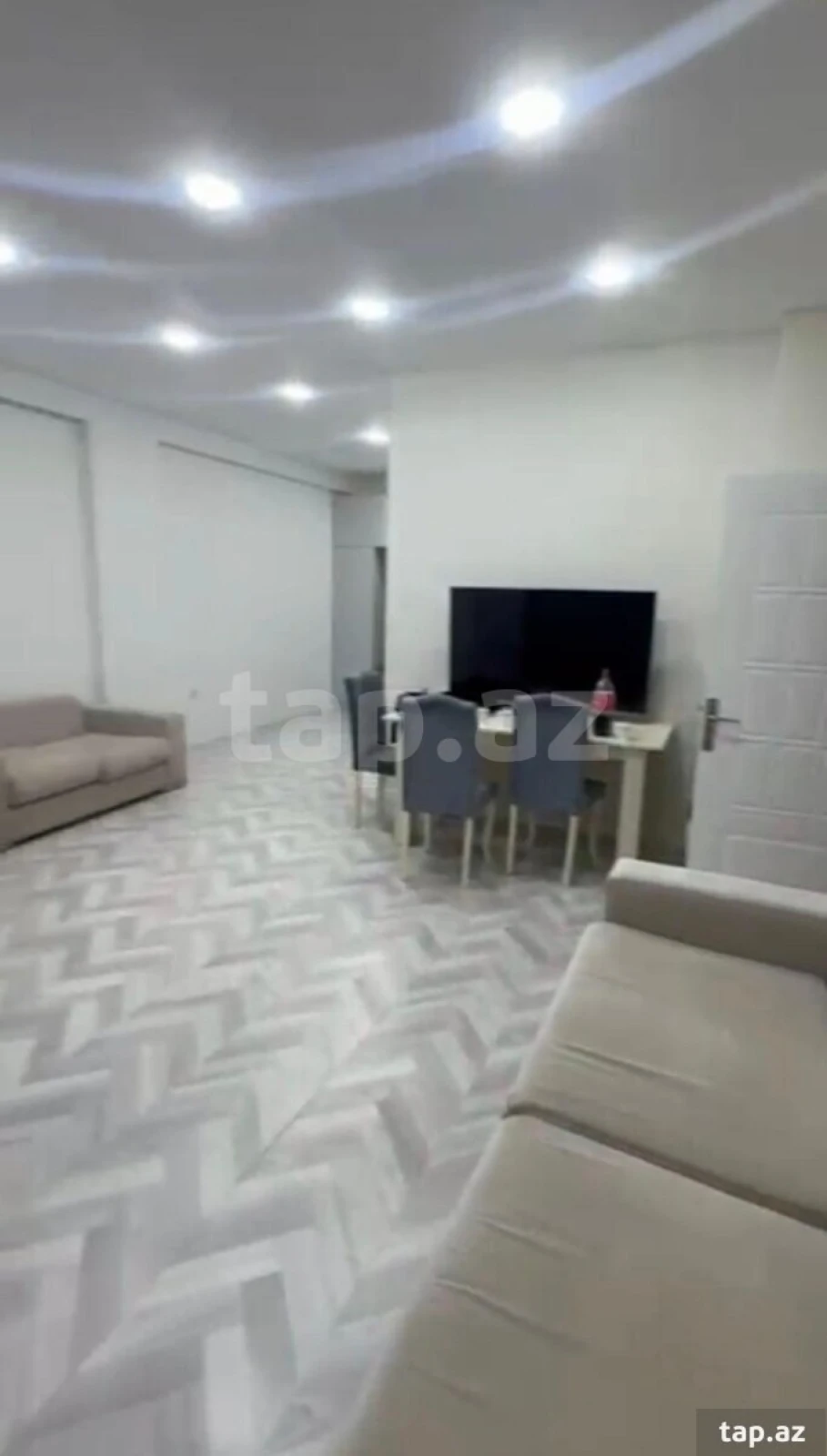 Satılır 3 otaqlı yeni tikili 86 m²
