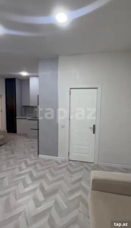 Satılır 3 otaqlı yeni tikili 86 m²