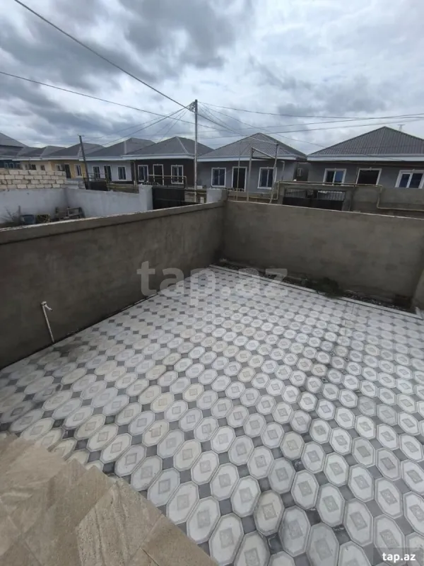 Satılır 3 otaqlı həyət evi 100.2 m²