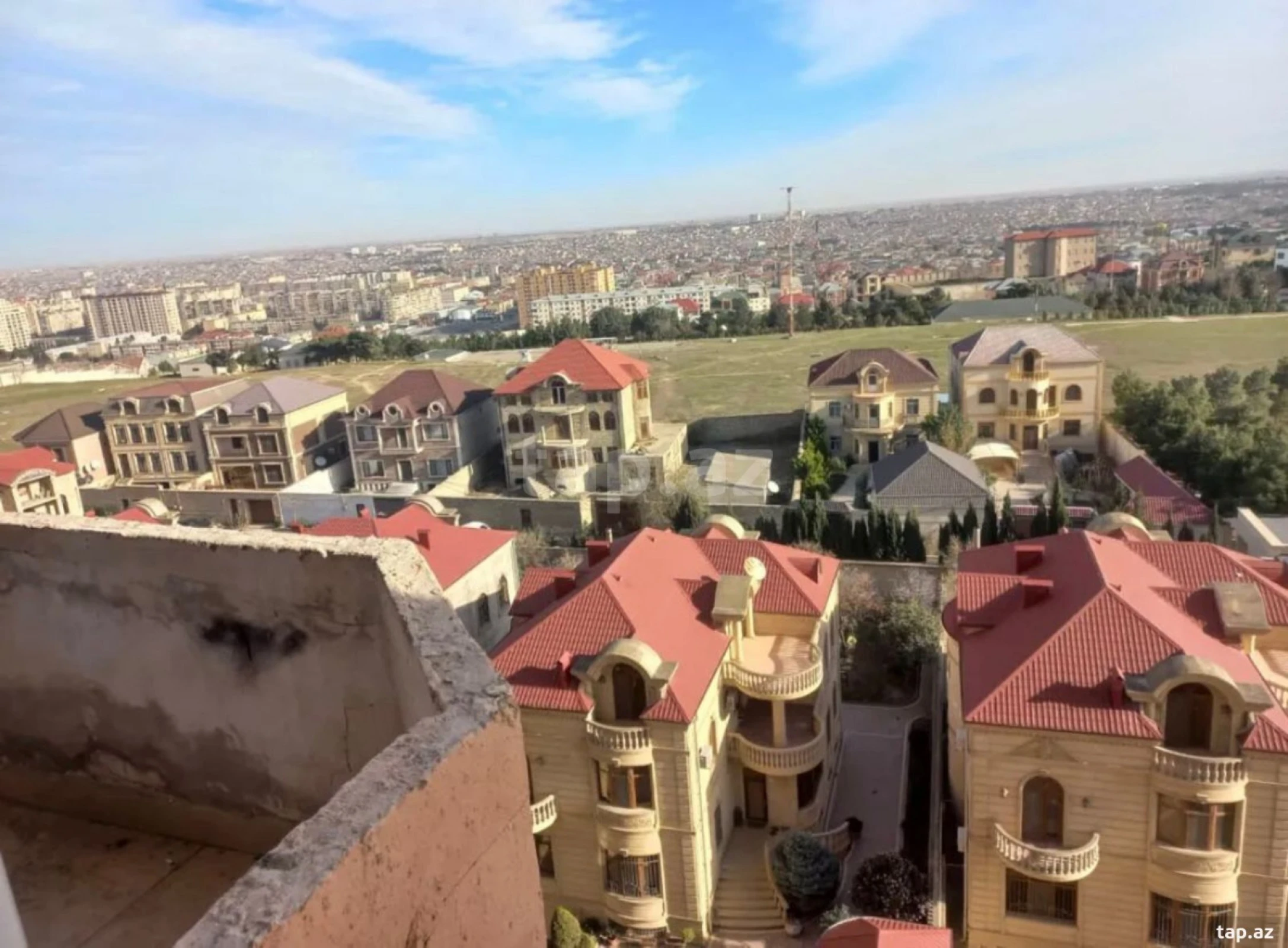 Kirayə verilir 2 otaqlı yeni tikili 80 m²