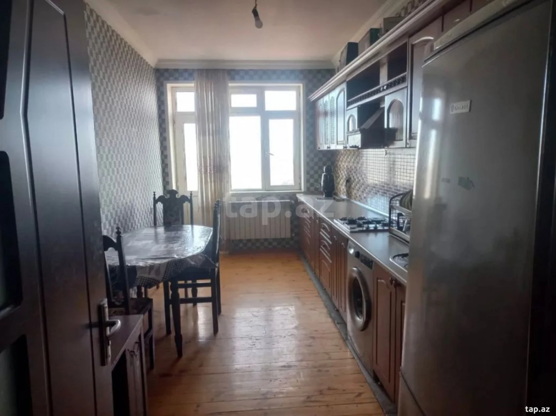 Kirayə verilir 2 otaqlı yeni tikili 80 m²