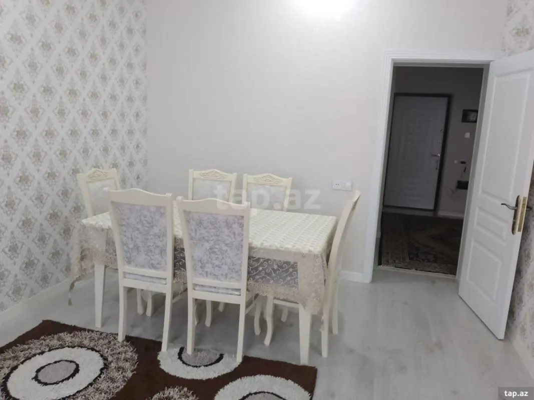 Kirayə verilir 2 otaqlı yeni tikili 80 m²