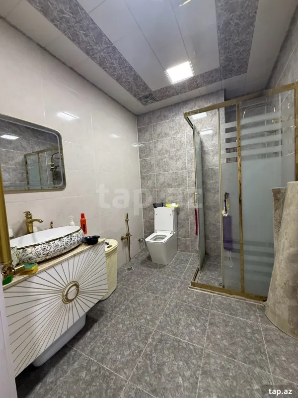 Satılır 2 otaqlı yeni tikili 100 m²