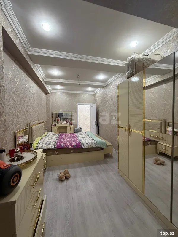 Satılır 2 otaqlı yeni tikili 100 m²