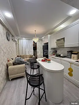 Satılır 2 otaqlı yeni tikili 100 m²