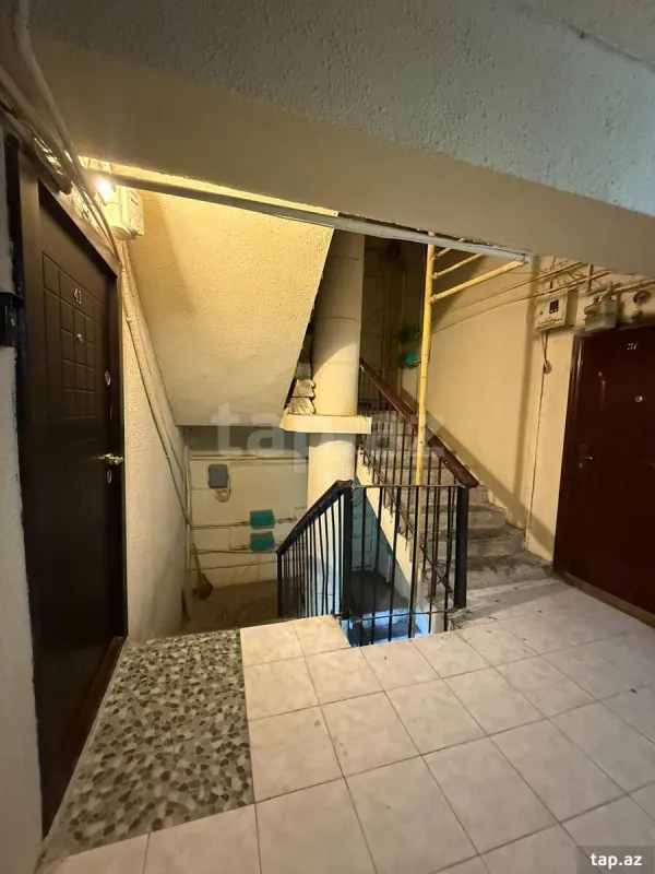 Kirayə verilir 2 otaqlı mənzil 80 m²