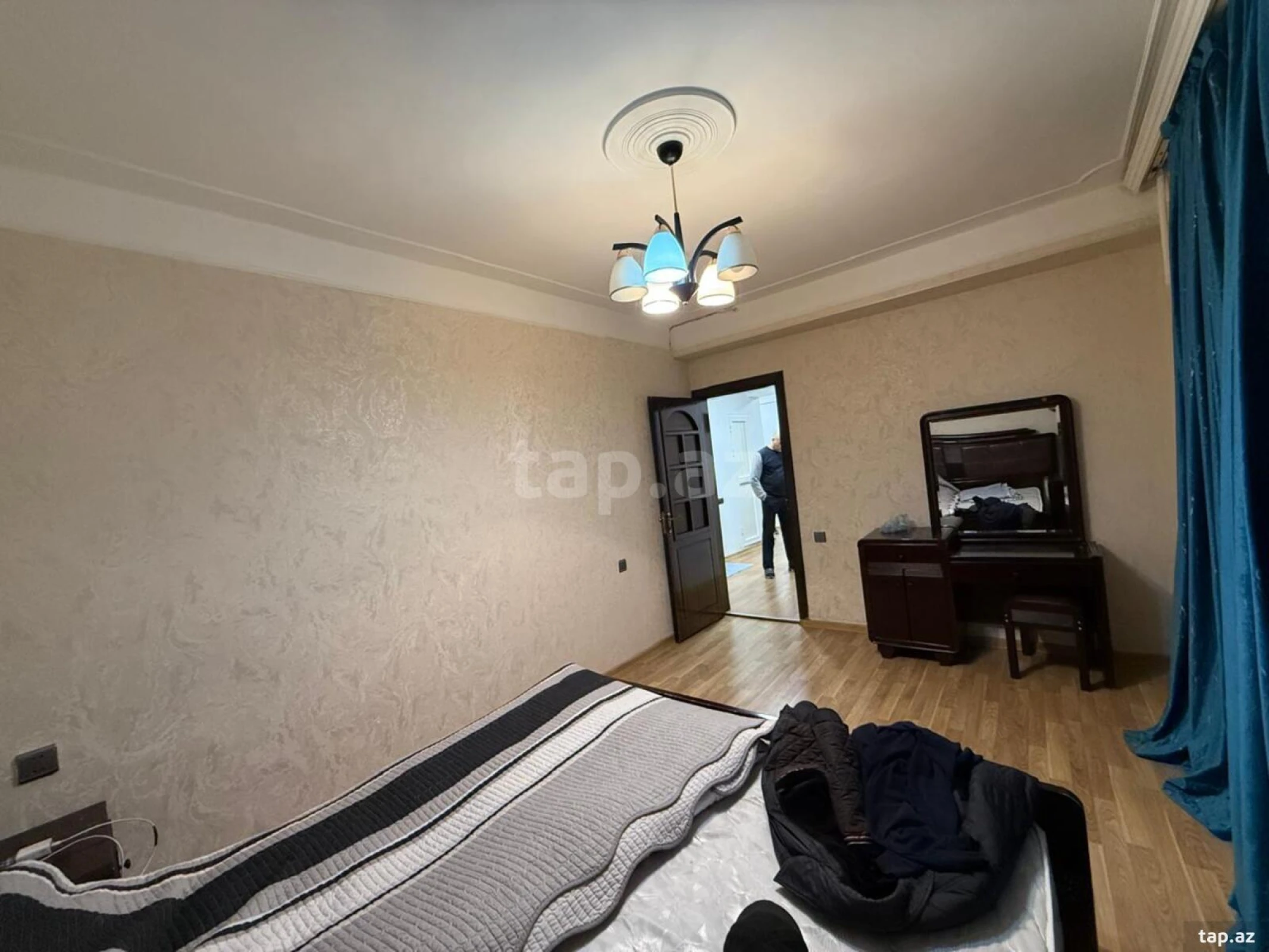 Kirayə verilir 2 otaqlı mənzil 80 m²
