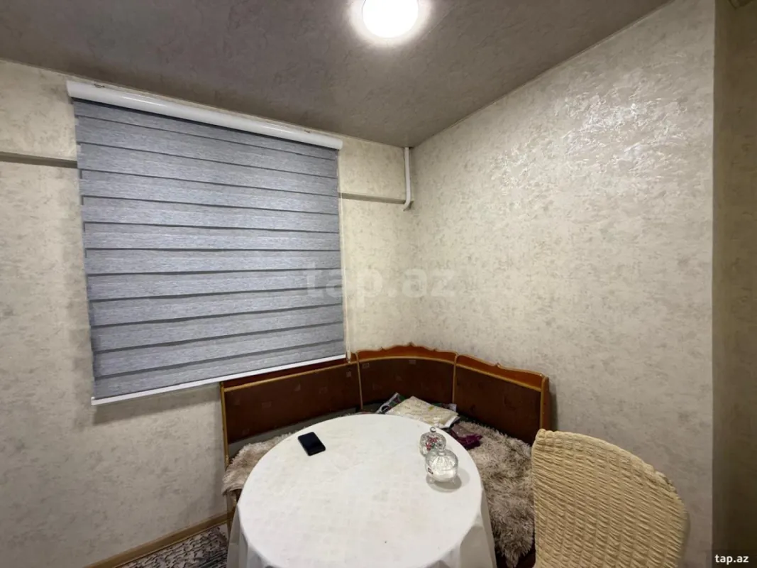 Kirayə verilir 2 otaqlı mənzil 80 m²