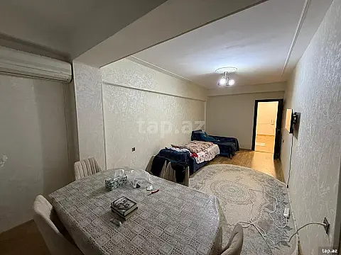 Kirayə verilir 2 otaqlı mənzil 80 m²