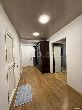 Kirayə verilir 2 otaqlı mənzil 80 m²