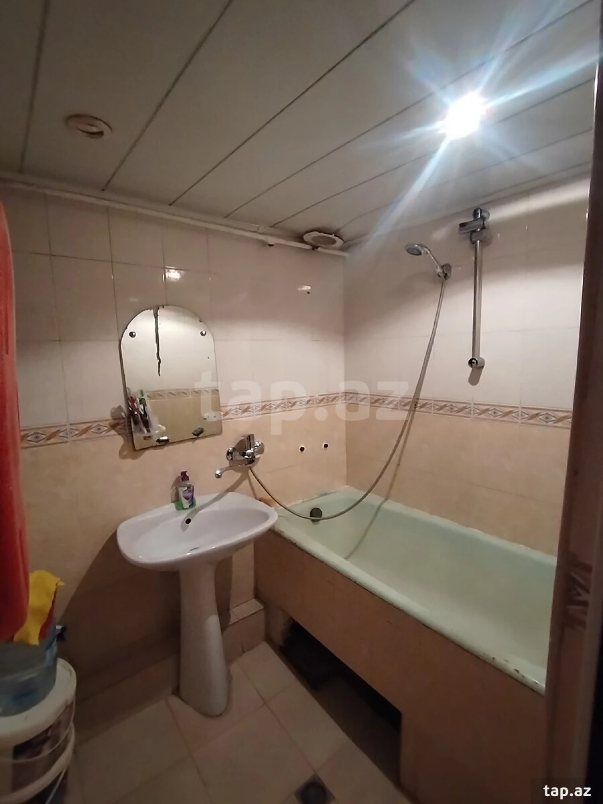 Satılır 3 otaqlı mənzil 65 m²