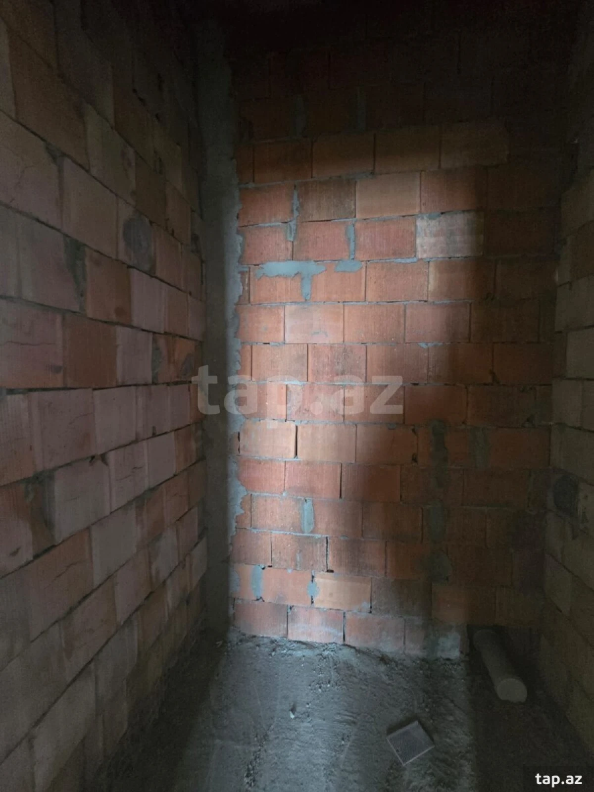 Satılır 2 otaqlı yeni tikili 43 m²