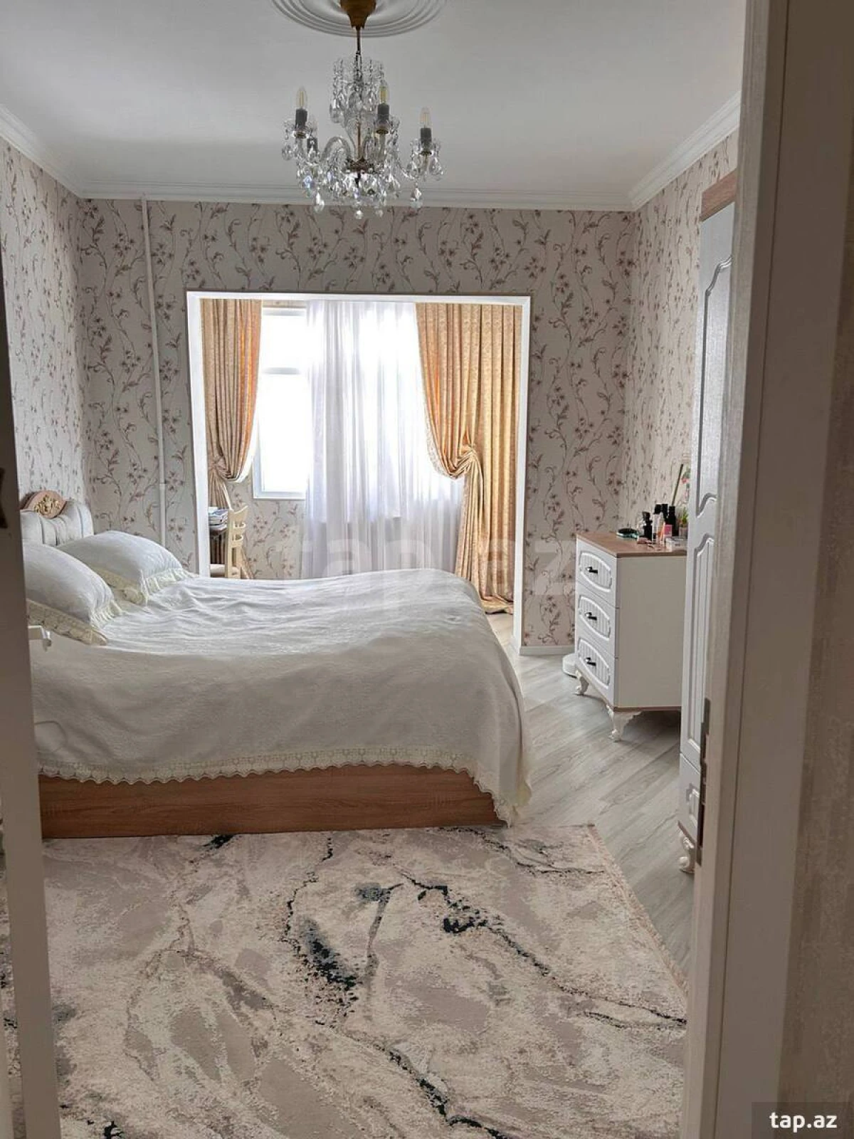 Satılır 3 otaqlı mənzil 80 m²