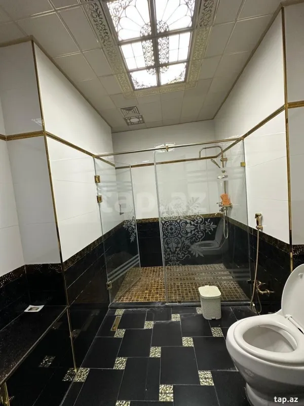 Kirayə verilir 4 otaqlı yeni tikili 240 m²