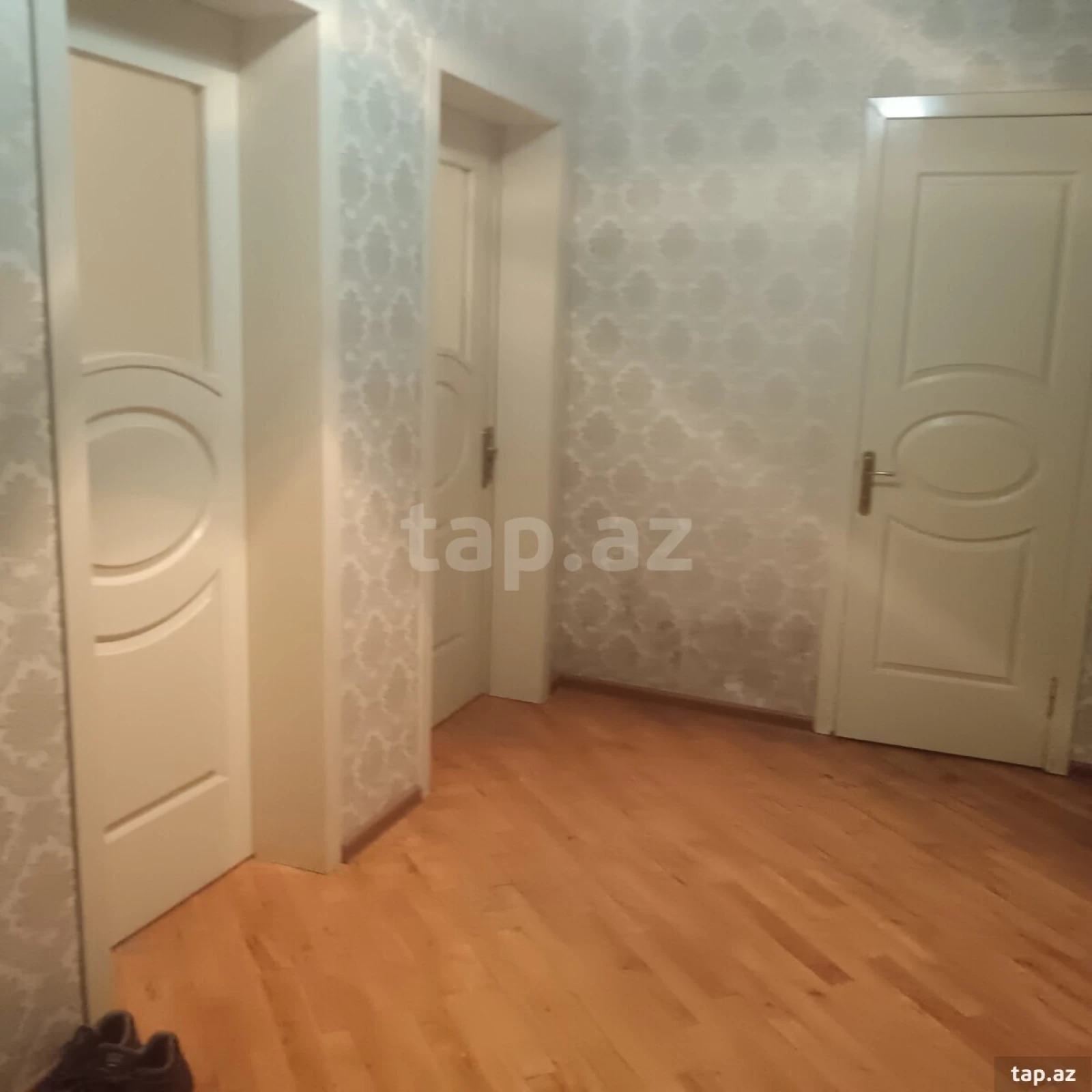 Kirayə verilir 2 otaqlı yeni tikili 70 m²