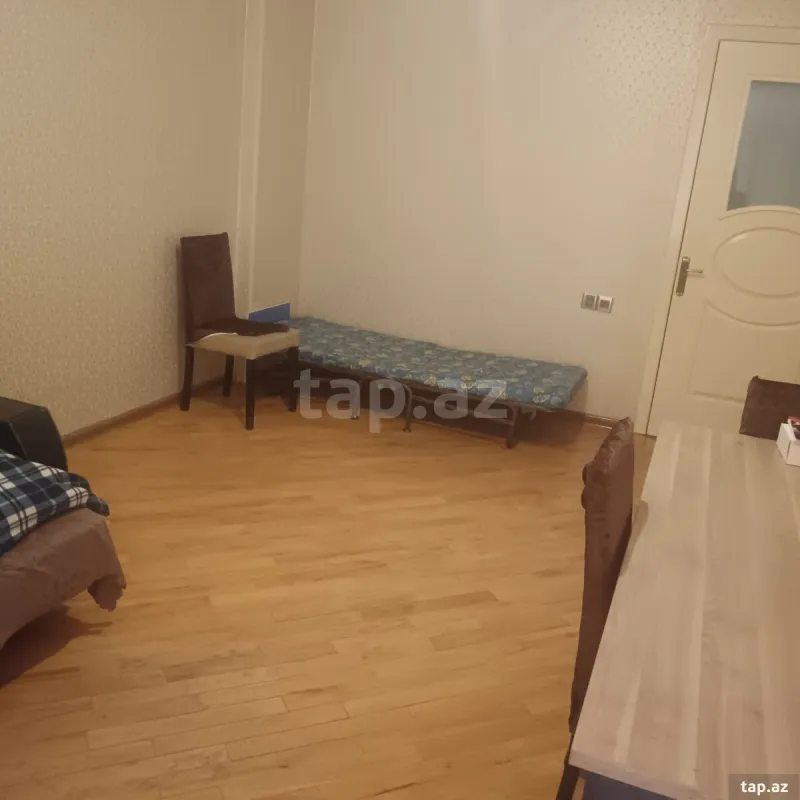 Kirayə verilir 2 otaqlı yeni tikili 70 m²