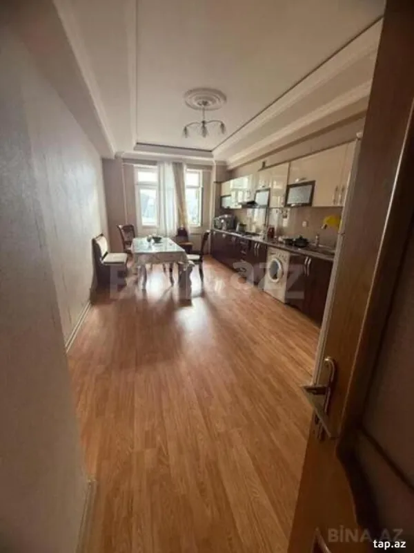 Satılır 3 otaqlı yeni tikili 167 m²