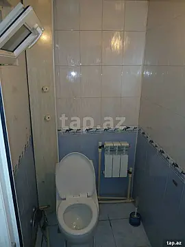 Kirayə verilir 2 otaqlı mənzil 90 m²
