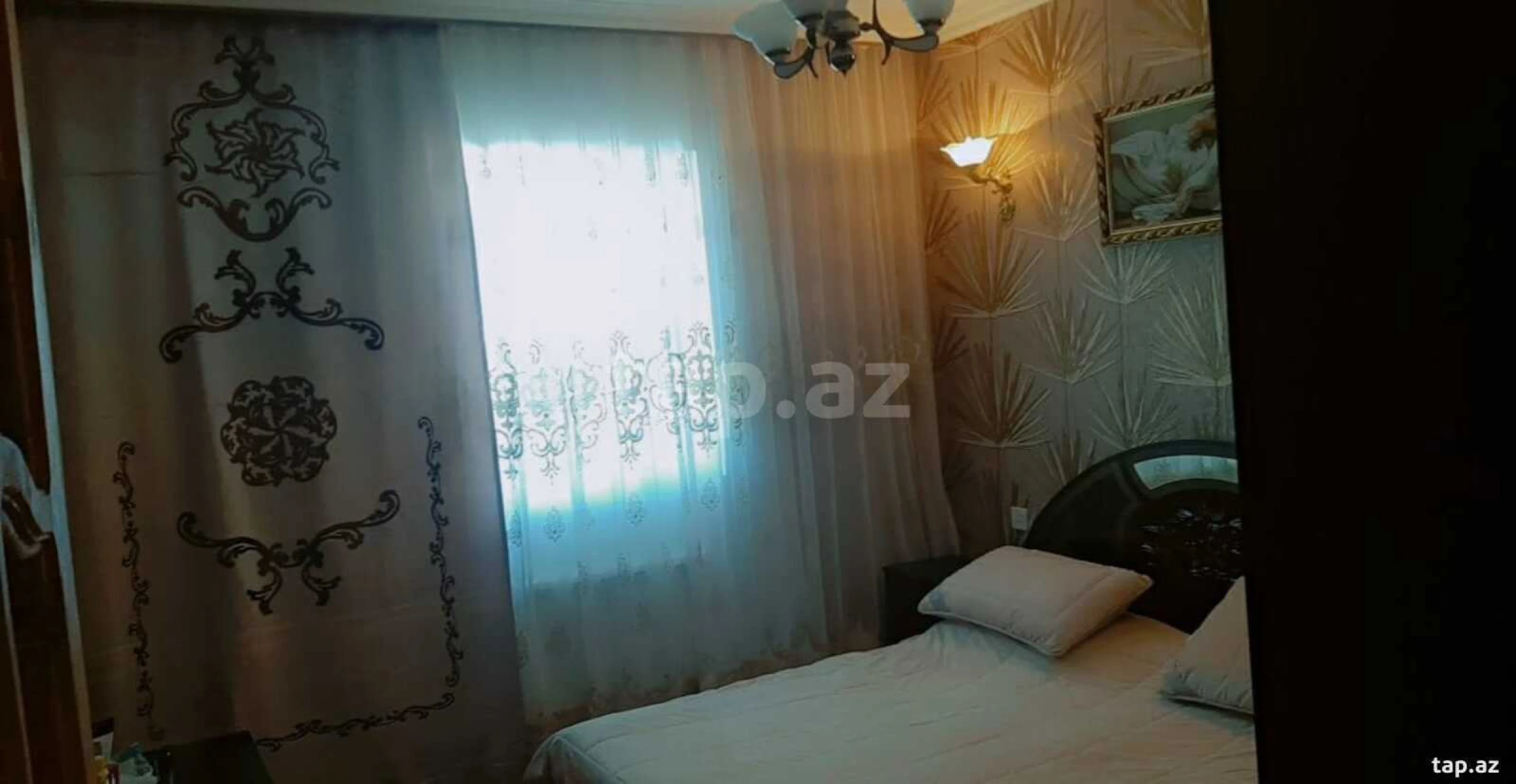 Kirayə verilir 2 otaqlı mənzil 90 m²