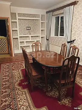 Kirayə verilir 2 otaqlı mənzil 90 m²