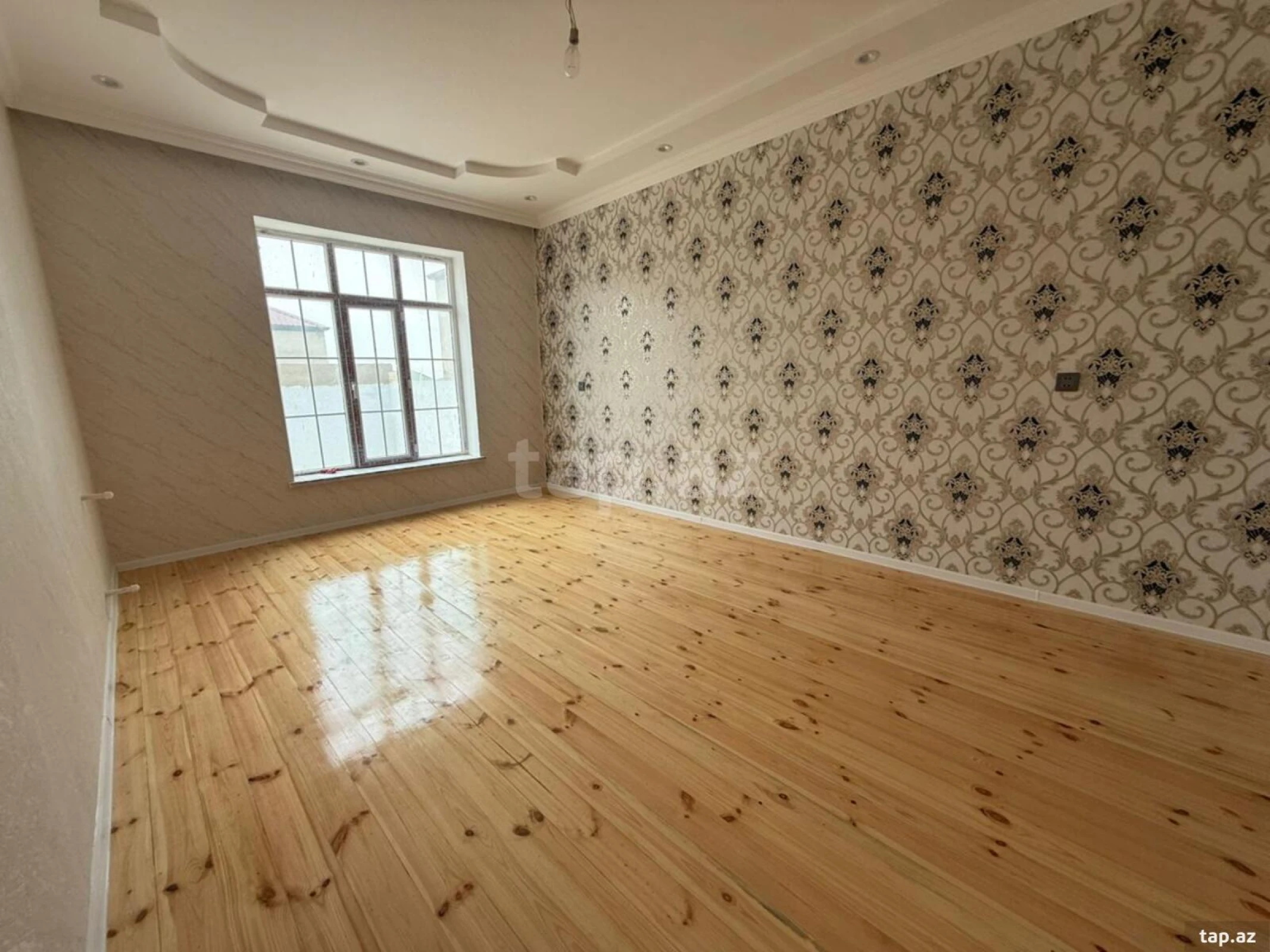 Satılır 4 otaqlı həyət evi 100 m²