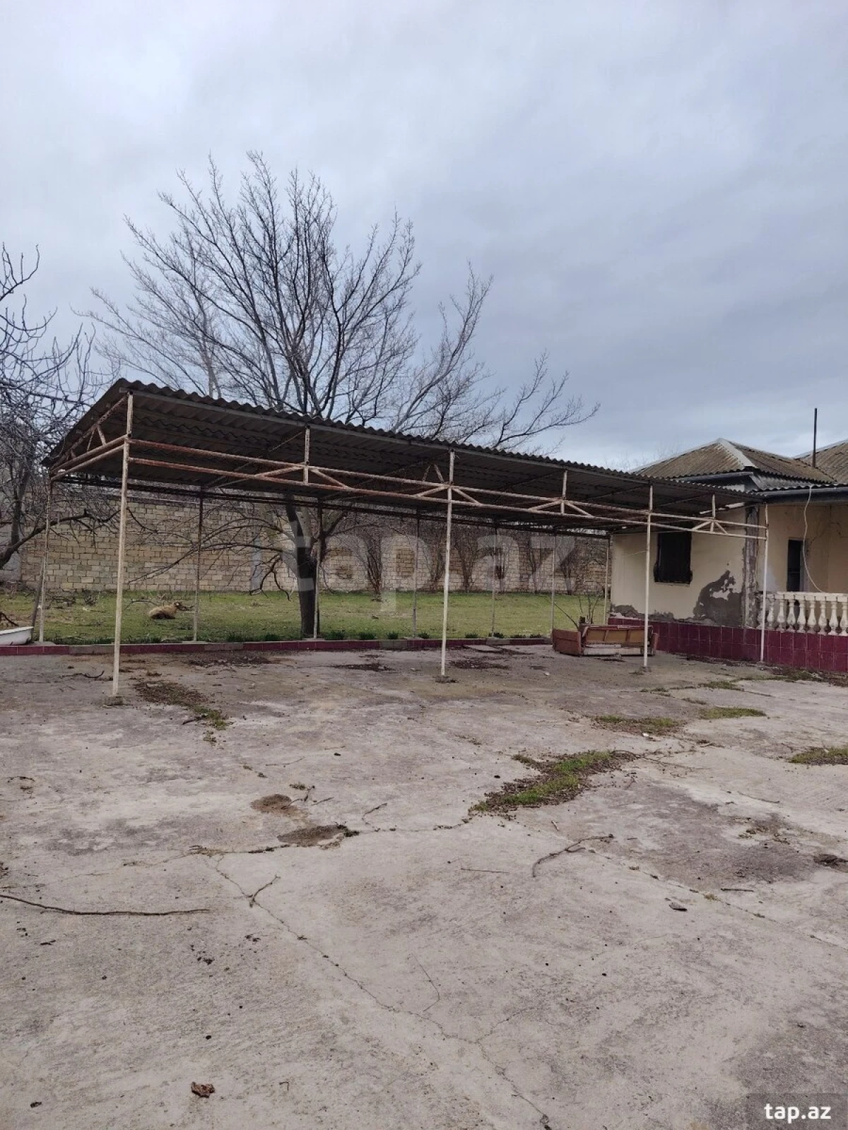 Satılır 5 otaqlı həyət evi 22 m²