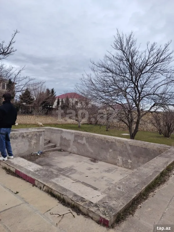 Satılır 5 otaqlı həyət evi 22 m²