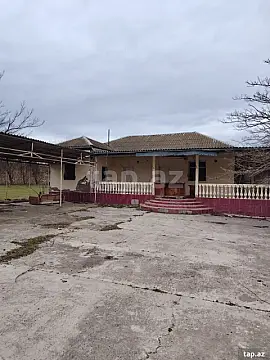 Satılır 5 otaqlı həyət evi 22 m²