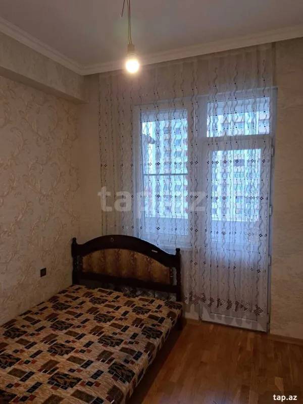 Kirayə verilir 2 otaqlı yeni tikili 50 m²