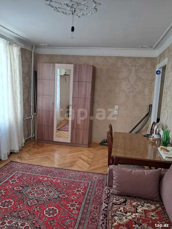 Satılır 1 otaqlı mənzil 35 m²