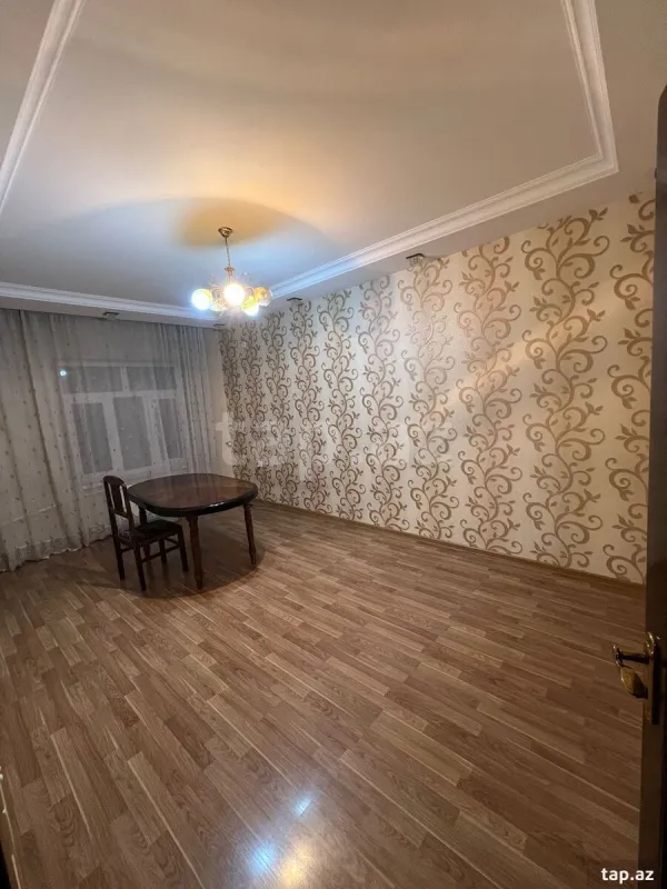 Kirayə verilir 2 otaqlı mənzil 65 m²