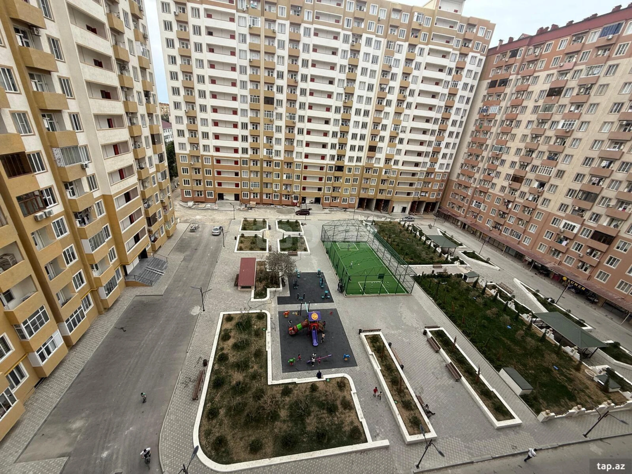 Kirayə verilir 2 otaqlı yeni tikili 45 m²