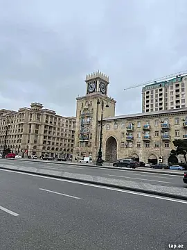 Satılır 3 otaqlı yeni tikili 110 m²