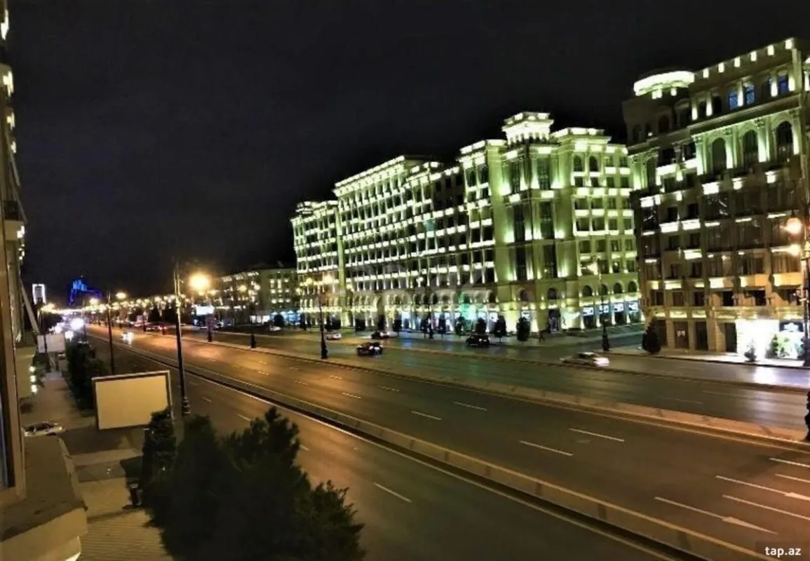 Satılır 3 otaqlı yeni tikili 110 m²