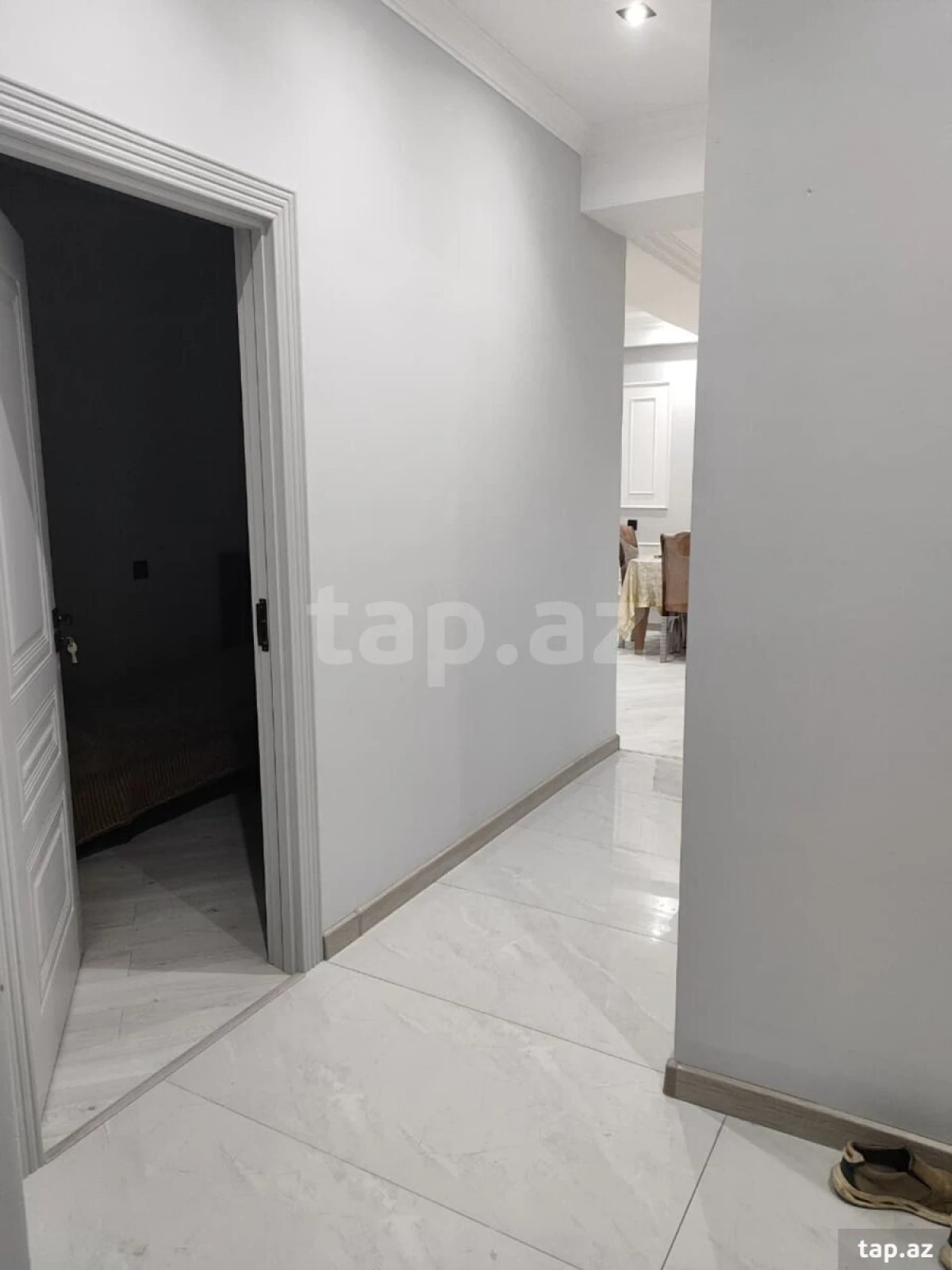 Kirayə verilir 3 otaqlı yeni tikili 50 m²