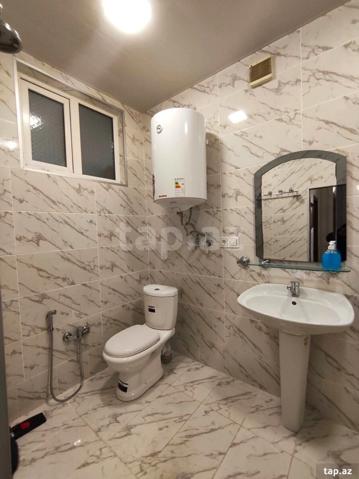Kirayə verilir 3 otaqlı mənzil 50 m²