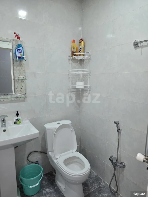 Kirayə verilir 3 otaqlı yeni tikili 83 m²