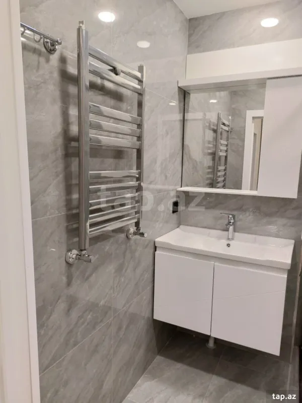 Satılır 2 otaqlı yeni tikili 58.5 m²