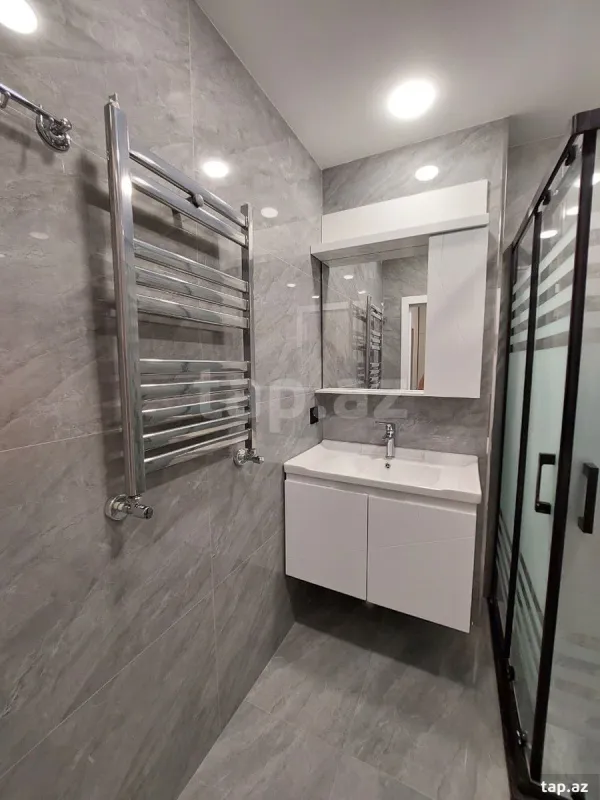 Satılır 2 otaqlı yeni tikili 58.5 m²