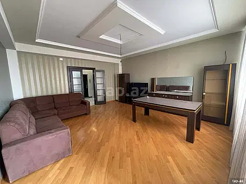 Kirayə verilir 3 otaqlı yeni tikili 130 m² — Bakı, Yeni Yasamal 3 otaq 130.00 m²