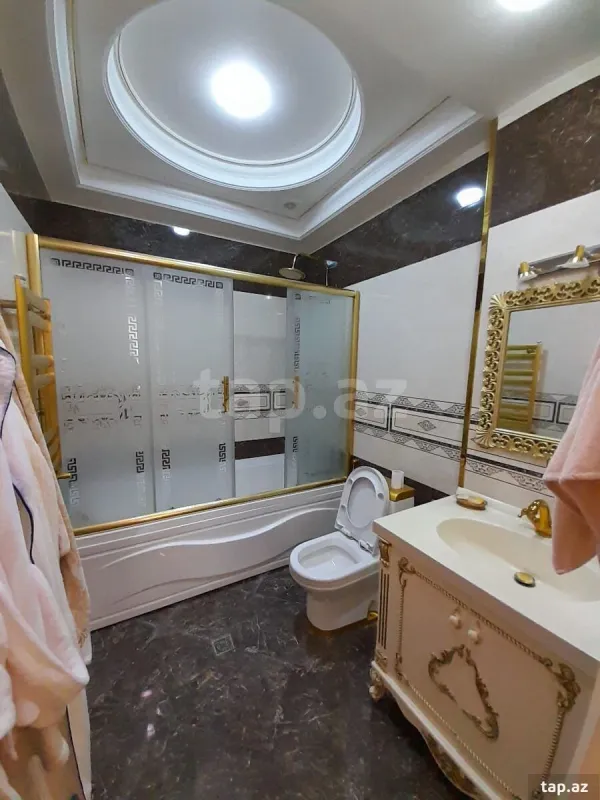 Satılır 6 otaqlı yeni tikili 300 m²