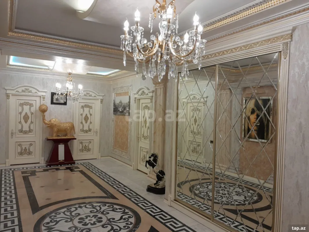 Satılır 6 otaqlı yeni tikili 300 m²