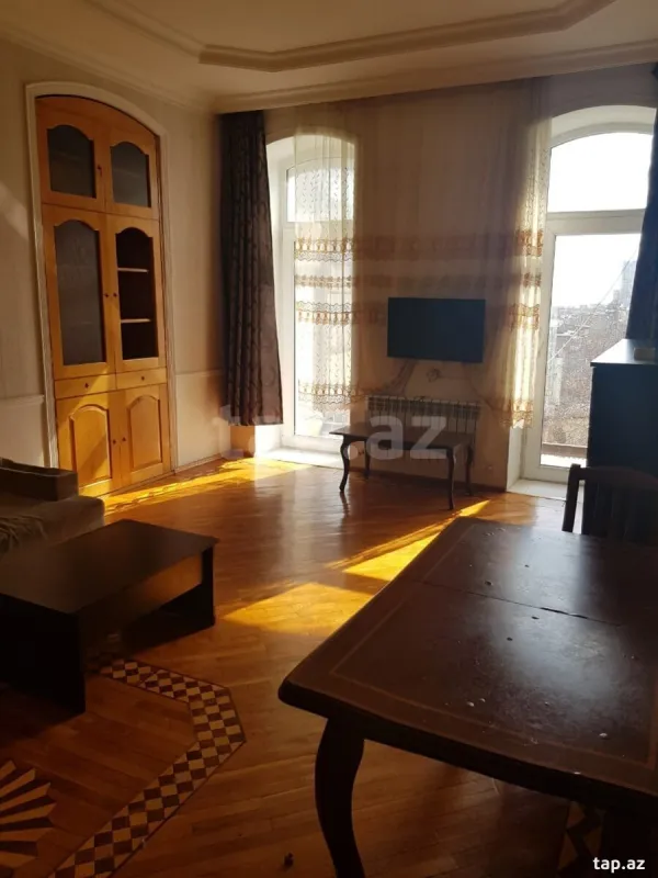Satılır 3 otaqlı mənzil 75 m²