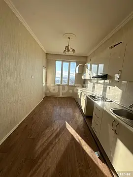Satılır 3 otaqlı yeni tikili 105 m²